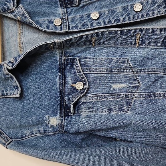 Y2K Light Wash Ripped Cropped Jean Jacket Streetwear Society L - Picture 2 of 6